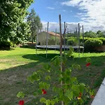 D'hotes Et Table D'hotes Domaine De La Terrasse Sas Et Anda Montauban Bed & Breakfast *