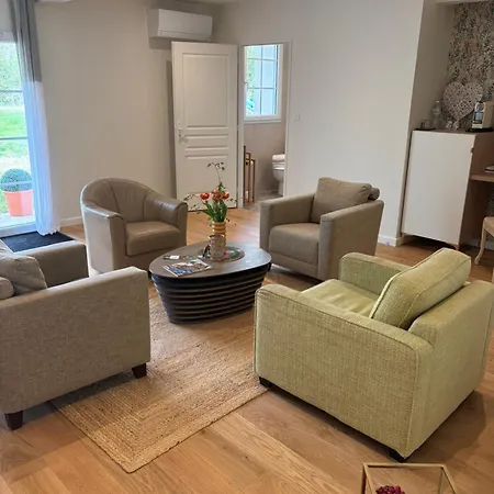 Nocleg ze śniadaniem D'hotes Et Table D'hotes Domaine De La Terrasse Sas Et Anda Montauban