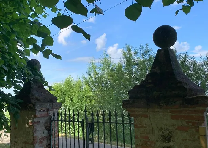 D'hotes Et Table D'hotes Domaine De La Terrasse Sas Et Anda Montauban Nocleg ze śniadaniem