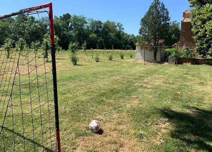 D'hotes Et Table D'hotes Domaine De La Terrasse Sas Et Anda Montauban Bed and breakfast *