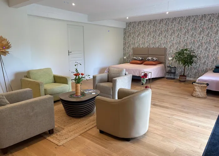 D'hotes Et Table D'hotes Domaine De La Terrasse Sas Et Anda Montauban *